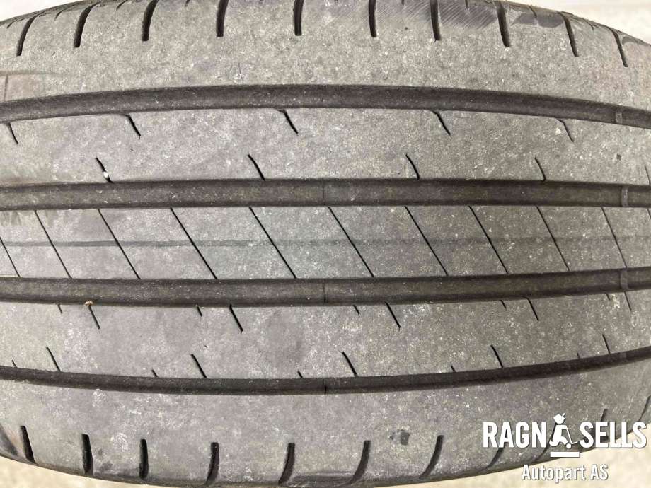 Hjulsett aluminium sommer til Hyundai Ioniq Electric 2016-2019 (Fase 1)  (GOODYEAR|5X114.3/ET50/67.1|205/55R16|52910-G7210)