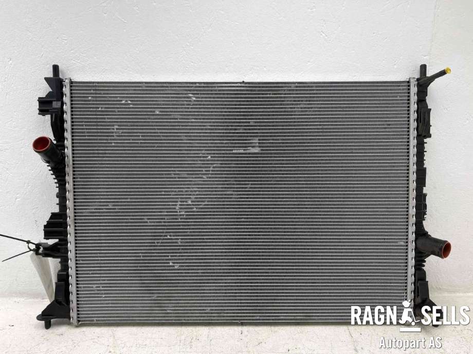 Radiator (automat gir) til Ford Focus 2018-->> (Type IV) (2258572|JX61-8005-BD|)