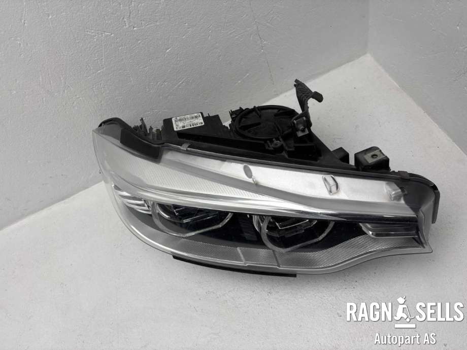 Frontlykt høyre full-LED til BMW M4 2014-2020 (F82/F83) (F82/F83) (63 11 7 377 842|)