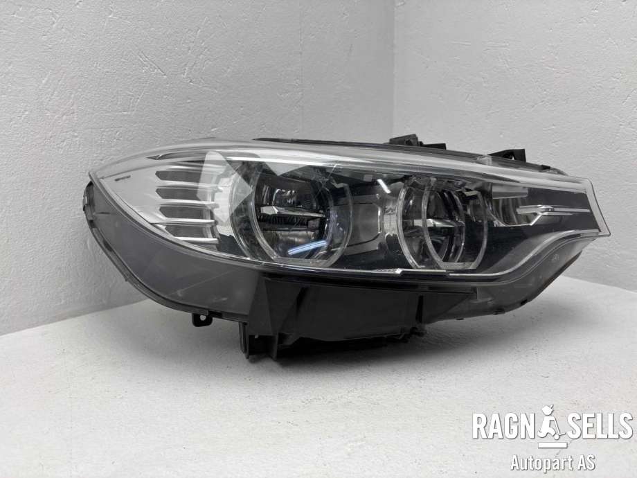 Frontlykt høyre full-LED til BMW M4 2014-2020 (F82/F83) (F82/F83) (63 11 7 377 842|)