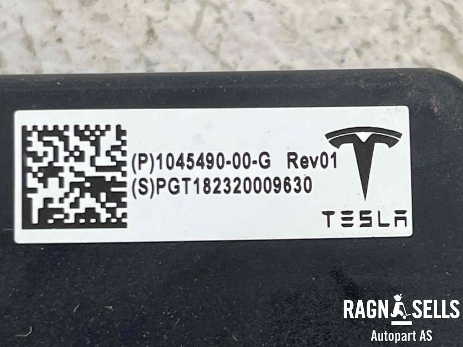 Styreenhet dør høyre bak til Tesla Model X 2016-->> (1045490-00-G|)