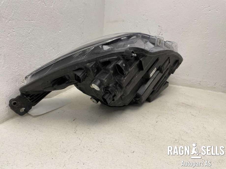 Frontlykt høyre full-LED til Ford Focus 2018-->> (Type IV) (2789927|2529811|MX7B-13E014-GE|MX7B 13E014-GD)