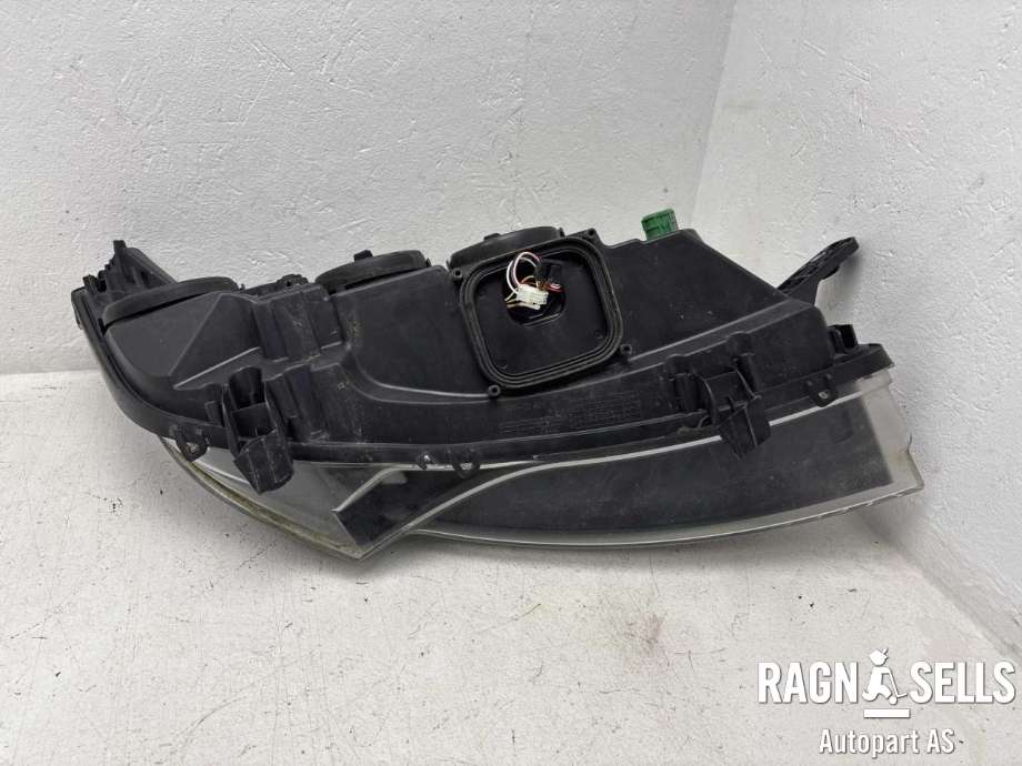 Frontlykt venstre halogen til Peugeot Boxer 2014-->> (Type III, Fase 2) (16 120 414 80||16 827 492 80)