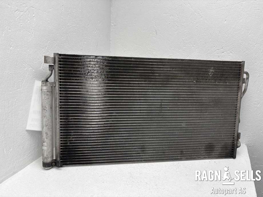Aircondition radiator til BMW M4 2014-2020 (F82/F83) (F82/F83) (17 11 6 806 455|)