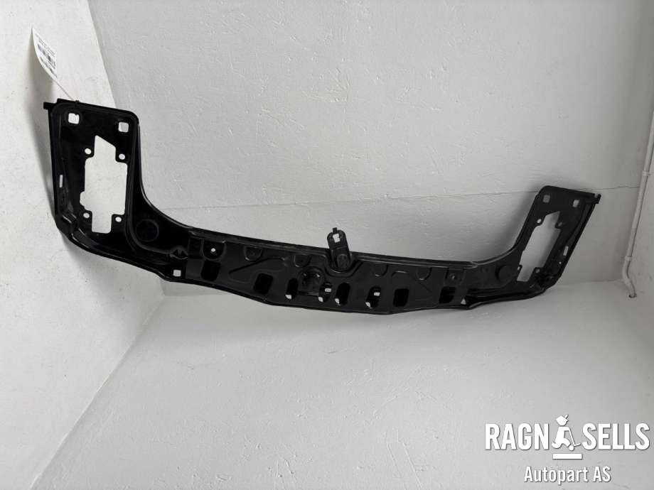 Frontplate øvre til BMW M4 2014-2020 (F82/F83) (F82/F83) (51 64 7 294 928|)