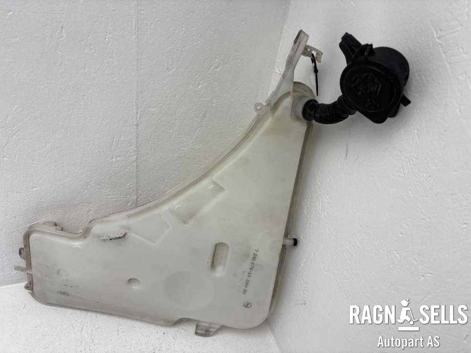 Spylertank til BMW M4 2014-2020 (F82/F83) (F82/F83) (61 66 7 241 680|)