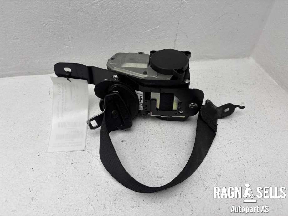 Sikkerhetsbelte foran høyre til BMW M4 2014-2020 (F82/F83) (F82/F83) (72 11 7 383 330|)