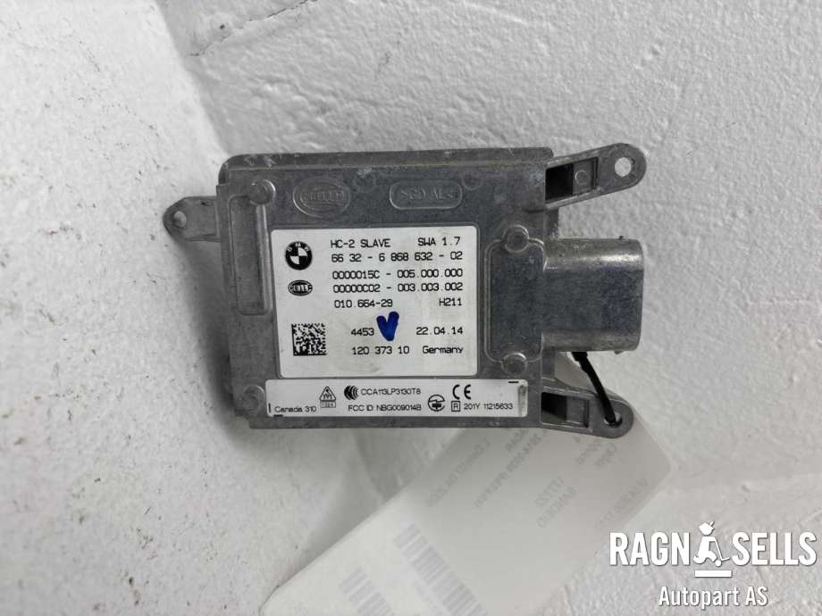 Sensor radar til BMW M4 2014-2020 (F82/F83) (F82/F83) (66 32 6 884 288|)