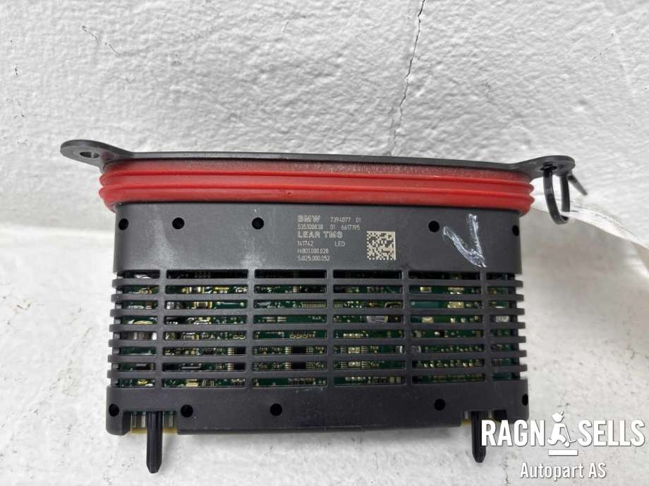 Styreenhet LED til BMW M4 2014-2020 (F82/F83) (F82/F83) (63 11 7 440 881|)