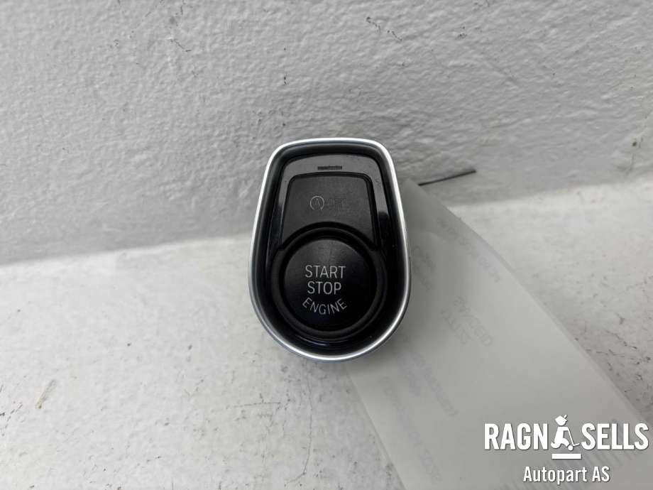 Bryter start/stopp til BMW M4 2014-2020 (F82/F83) (F82/F83) (61 31 9 250 734|)