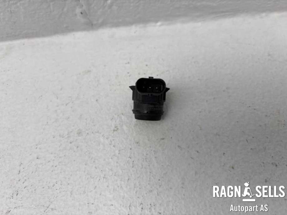 Parkeringssensor foran til BMW M4 2014-2020 (F82/F83) (F82/F83) (66 20 9 317 897||0263023474)