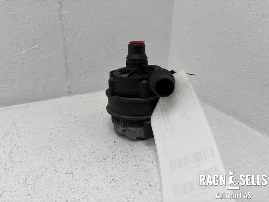 Sirkulasjonspumpe til BMW M4 2014-2020 (F82/F83) (F82/F83) (BOSCH|11 51 8 600 442||0392024051)