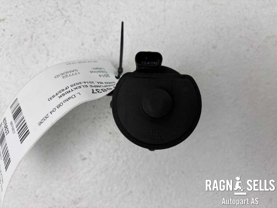 Vannpumpe elektrisk til BMW M4 2014-2020 (F82/F83) (F82/F83) (64 11 9 484 254|)