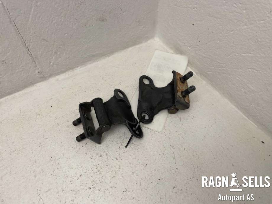 Bakluke/bakdør hengsel til Toyota RAV4 2019-->> (Type V) (6881042110|)
