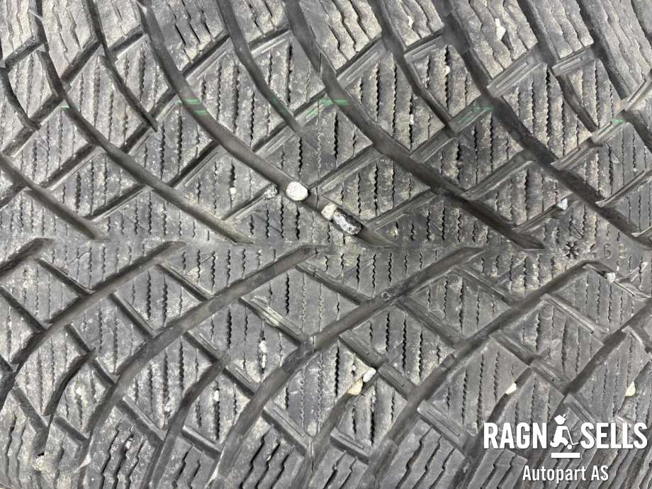 Dekk vinter piggfri til BMW iX3 2021-->>  (NOKIAN|245/50R19 105R|)