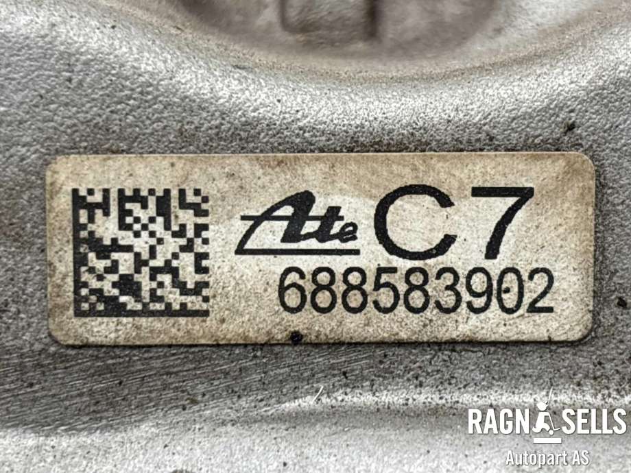 Bremsecaliper venstre foran til BMW iX3 2021-->>  (34 11 6 883 483|)