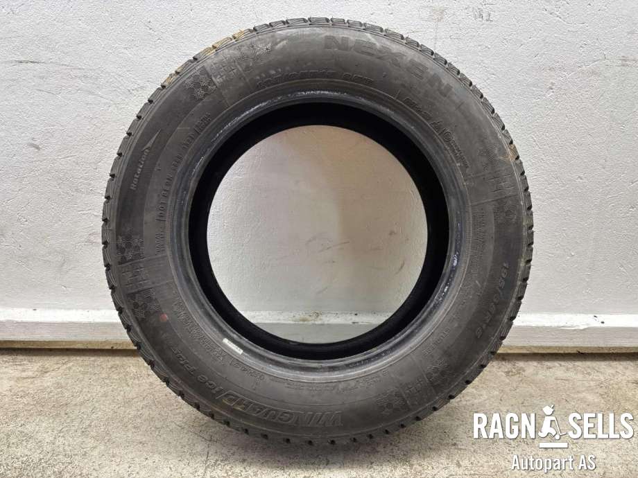 Dekk vinter piggfri til VW Golf, Plus/Cross 2005-2009 (Fase 1) (NEXEN|195/65R15 95T|)
