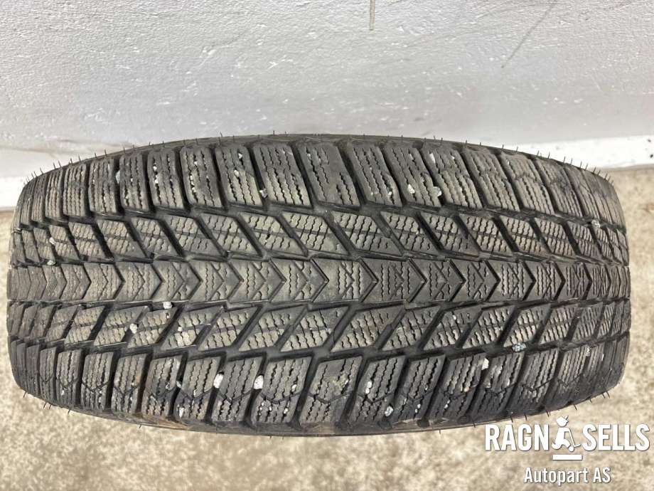 Dekk vinter piggfri til VW Golf, Plus/Cross 2005-2009 (Fase 1) (NEXEN|195/65R15 95T|)