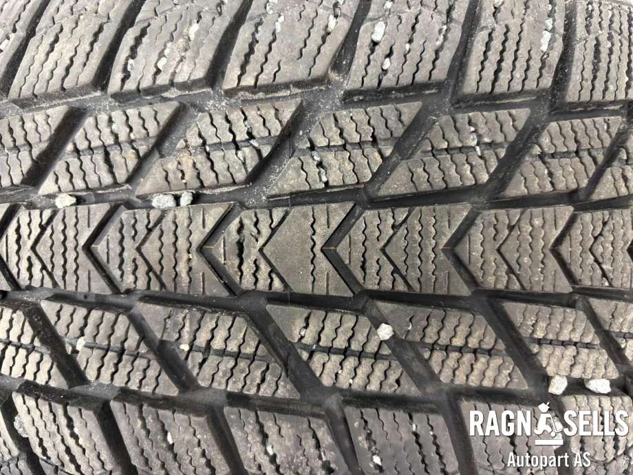Dekk vinter piggfri til VW Golf, Plus/Cross 2005-2009 (Fase 1) (NEXEN|195/65R15 95T|)