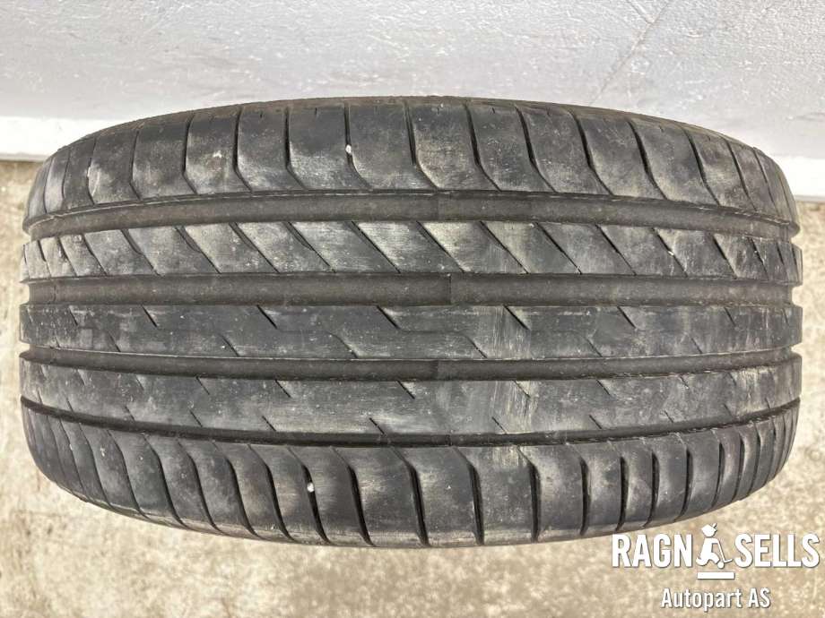 Dekk til Opel Zafira Tourer 2012-2018 (NEXEN|225/45R17 94Y|)