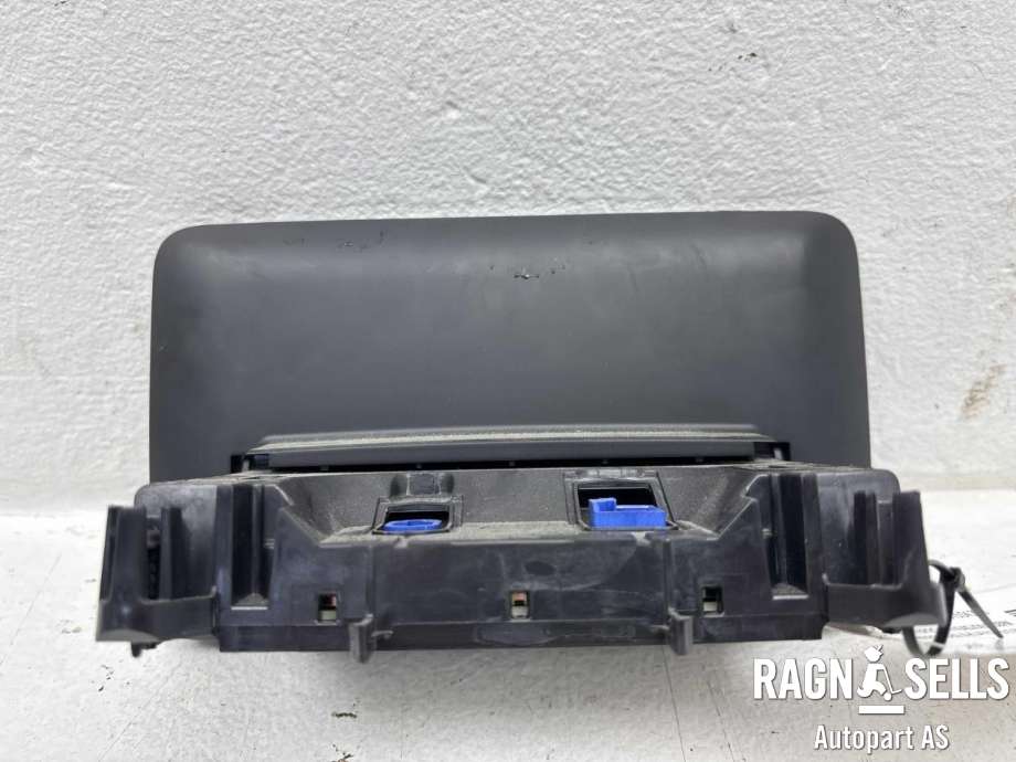Bilstereo navigasjon skjerm til Mercedes X-Klasse 2017-2020  (A 205 900 41 13|)