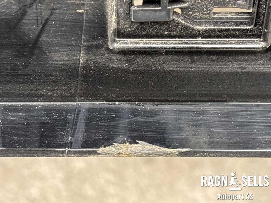 Støtfanger bak til Volvo EX40 2024-->> (36011872||RB5326897|1V06063300474|RA5326897|1R06063300560)