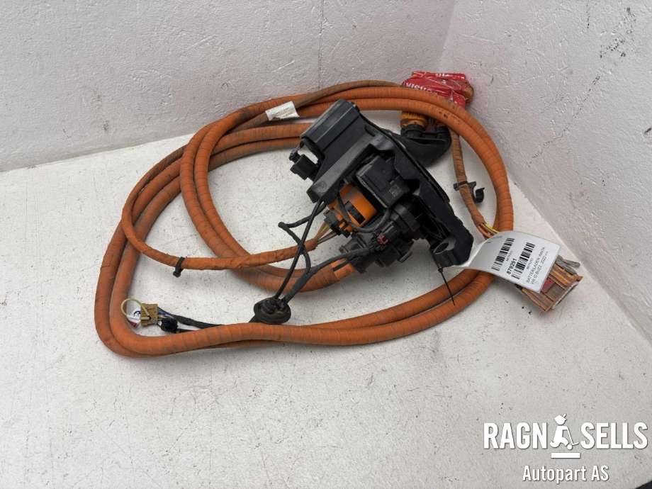 Batterilader inntak/luke til VW ID.BUZZ 2022-->> (1N3 971 531 D||1N3 971 531 AB)