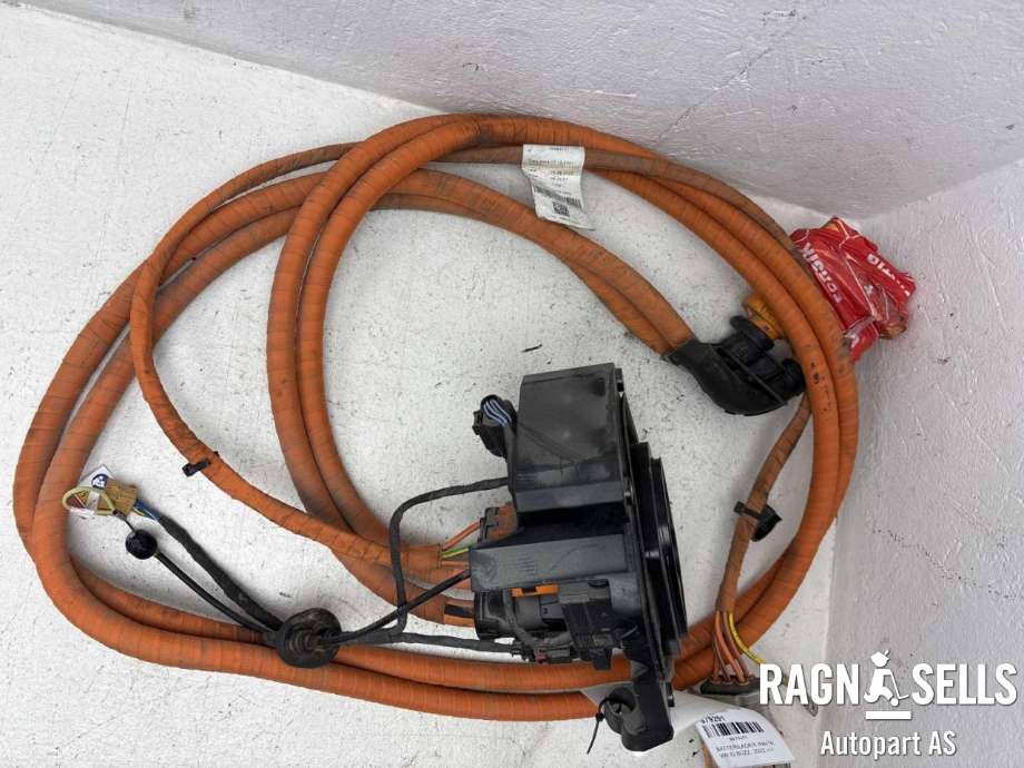 Batterilader inntak/luke til VW ID.BUZZ 2022-->> (1N3 971 531 D||1N3 971 531 AB)