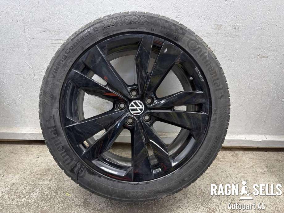 Hjulsett aluminium vinter til VW ID.7 2023-->>  (CONTINENTAL / TRIAGLE|5X112/ET45/57.1|235/50R19 / 255/45R19|)