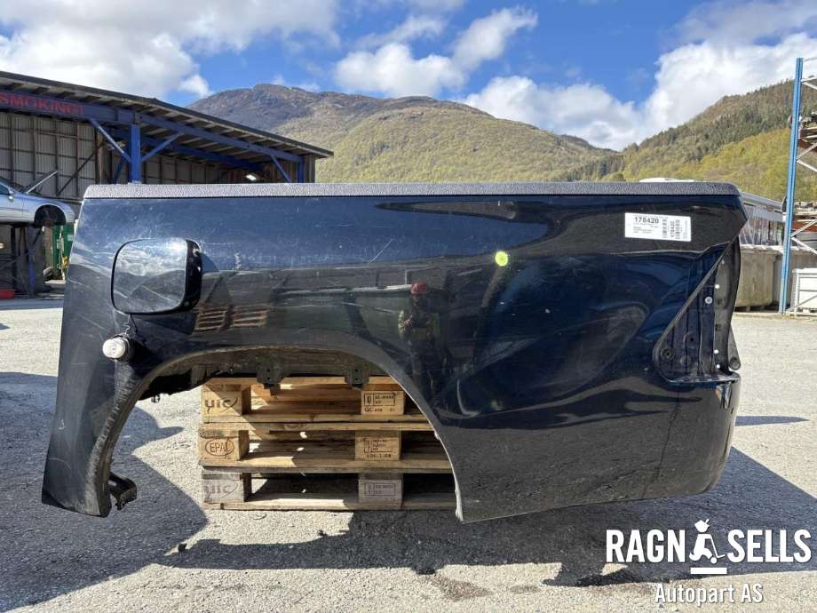 Karosseri lasteplan til Toyota Hilux 2020-->>  (65816KK030||65826KK900|65501KK900|65817KK030|65827KK900|65601KK900)