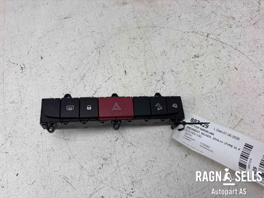 Bryter nødblink til Peugeot Boxer 2014-->> (Type III, Fase 2) (16 192 657 80||7355861610|30280924)