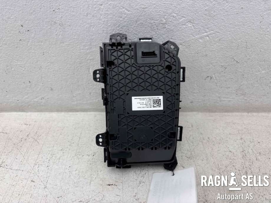Bilstereo navigasjon betjeningspanel til BMW iX2 2024-->> (65 82 5 B3D E00|)