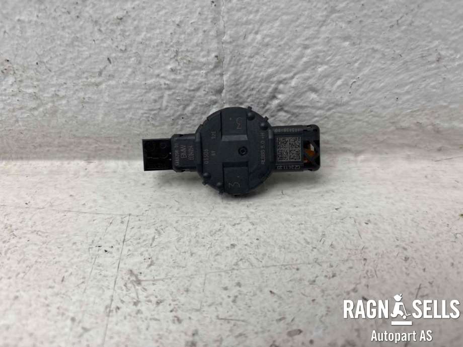 Sensor regnsensor til BMW iX2 2024-->> (61 35 5 A9C A28||61 35 5 B50 DE1)