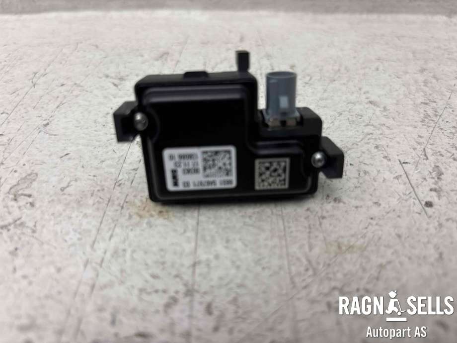 Kamera til BMW iX2 2024-->>  (66 51 5 A67 971|)