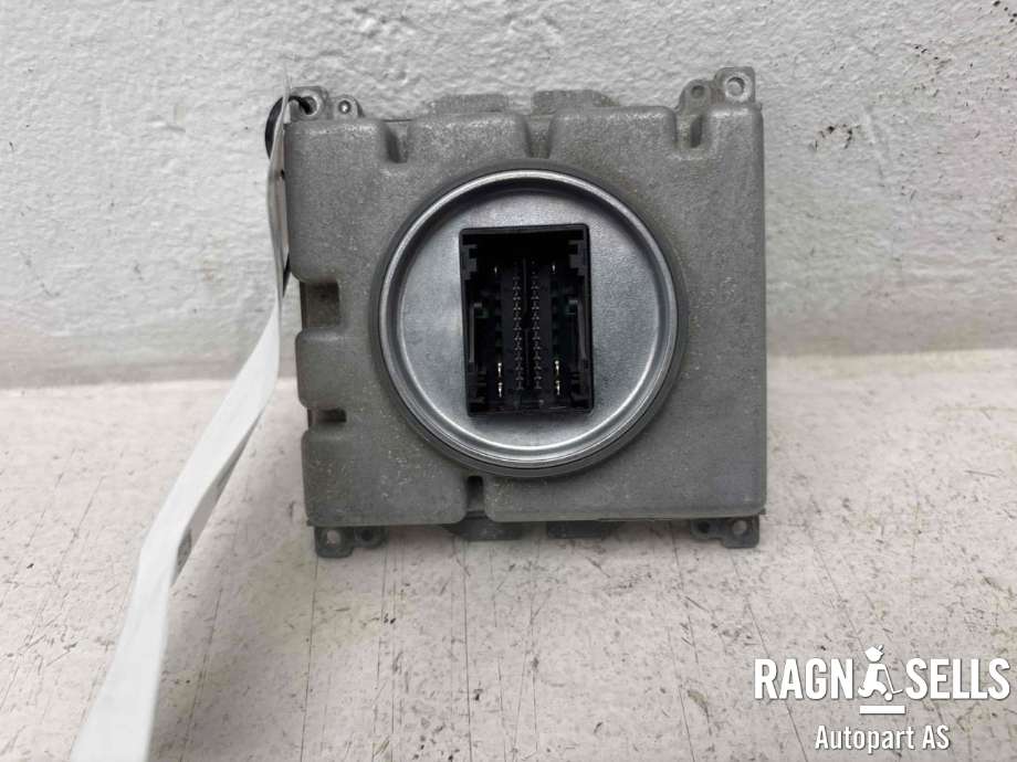 Styreenhet LED til VW Passat 2015-2019 (Fase 1) (B8) (B8) (7PP 941 572 AB||7PP 941 572 AB Z00)