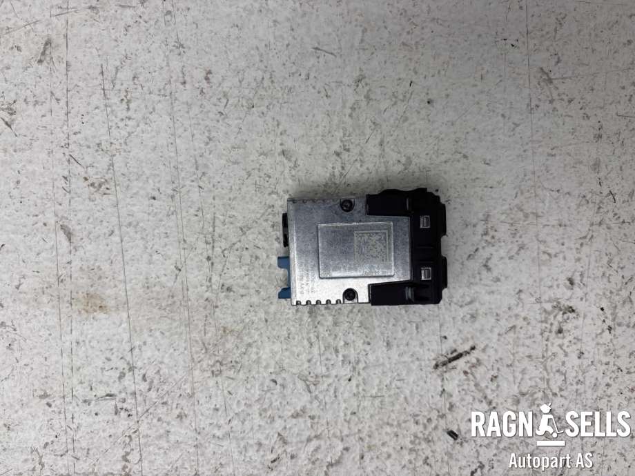 Diverse deler til BMW iX2 2024-->>  (84 10 5 A8D 637|)
