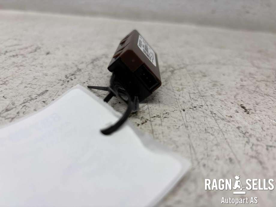 Antenne til Volvo EX40 2024-->>  (31483420|)