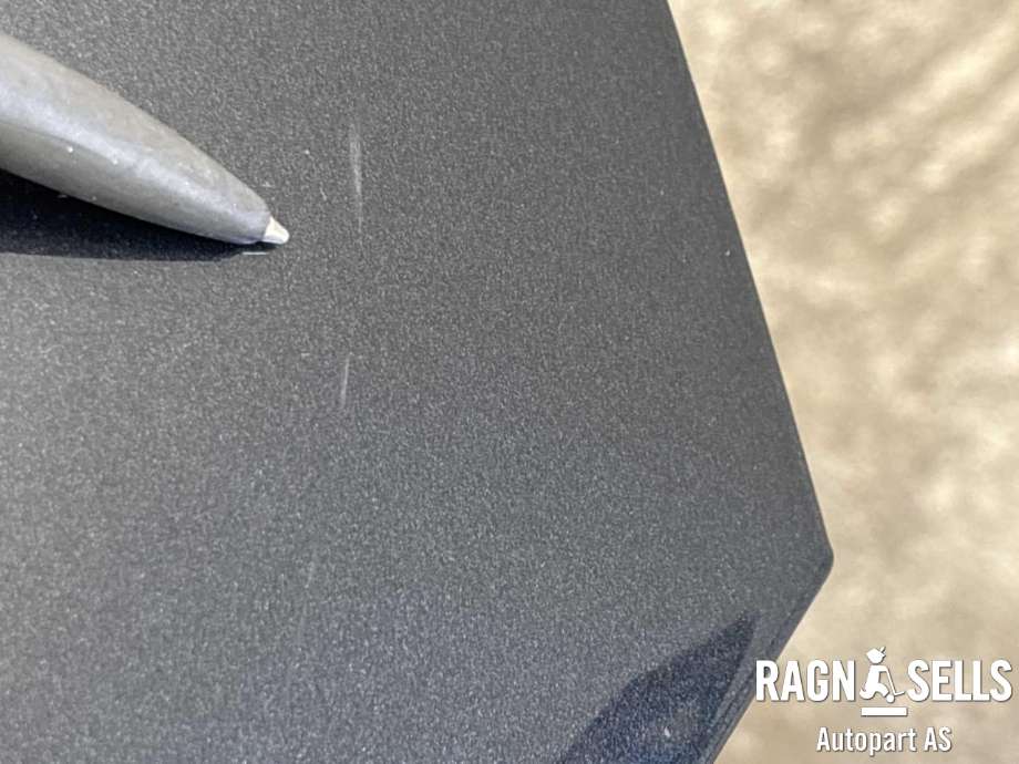 Spoiler bakluke til Porsche Taycan 2019-->>  (9J0 827 931 AY|)