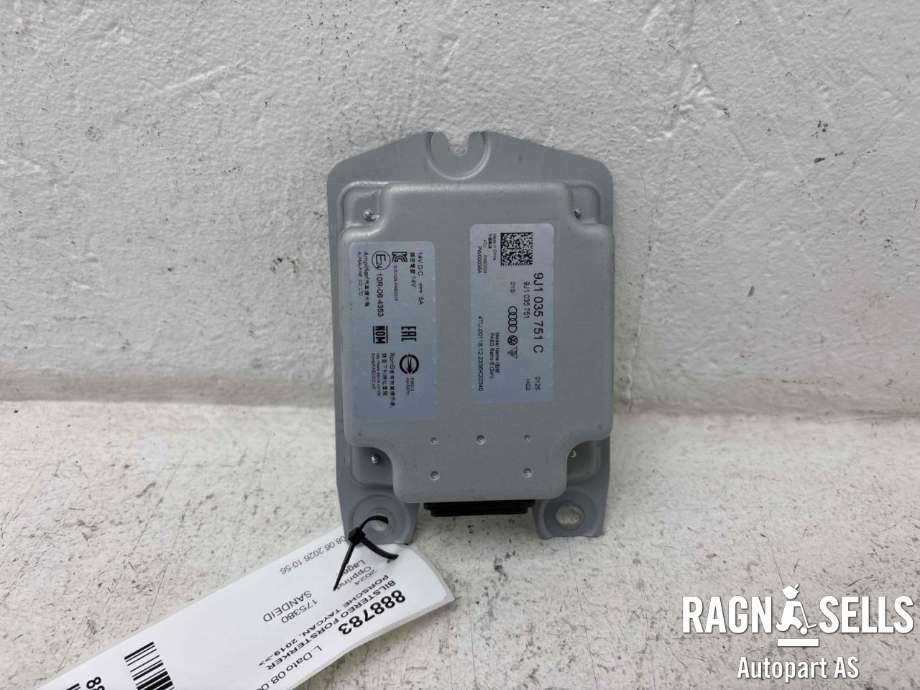 Bilstereo forsterker til Porsche Taycan 2019-->> (9J1 035 751 C|)