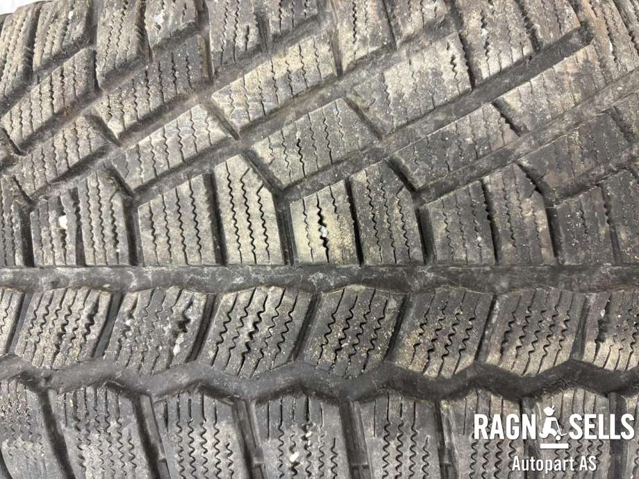 Dekk vinter piggfri til Kia Sportage 2010-2016 (Type III)  (GISLAVED||225/60R17 103T)
