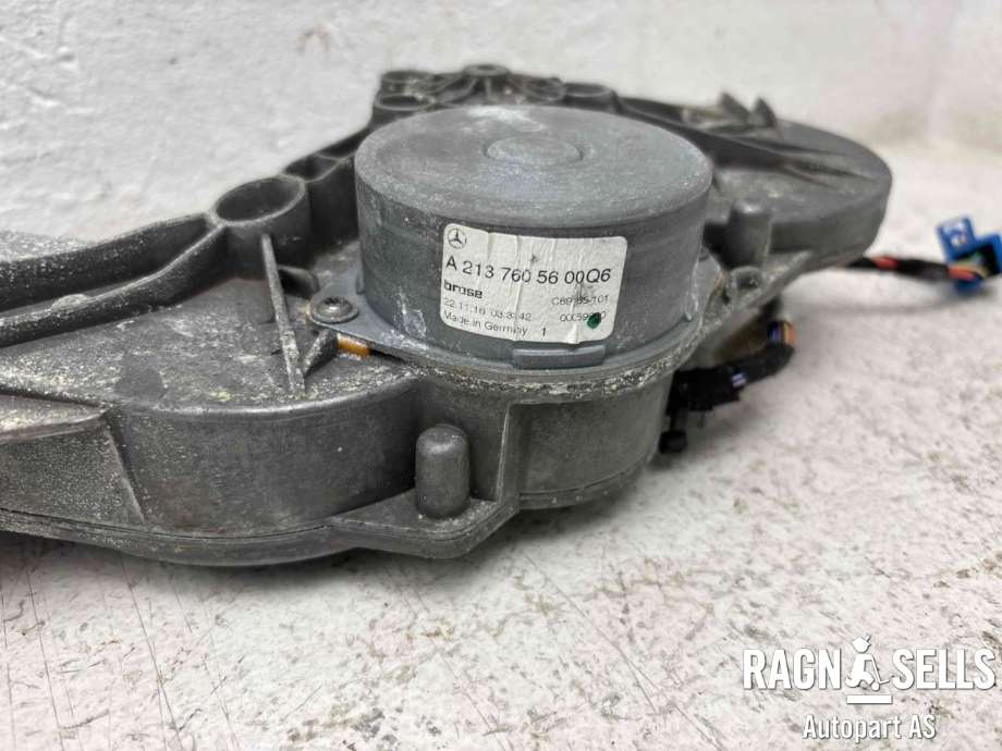 Baklukeåpner motor til Mercedes E-Klasse 2016-2023 (W213) (W213) (BROSE|A 213 760 56 00||A 213 760 56 00 Q6)