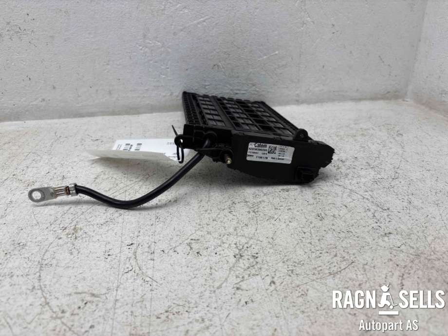 Varmeapparat PTC-heater til Mercedes E-Klasse 2016-2023 (W213) (W213) (VALEO|A 205 830 02 05||A 205 830 85 00|T16017B)