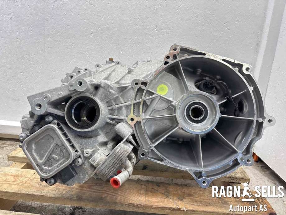 Kardang klokke bak til Porsche Taycan 2019-->> (PAD 300 041 A||0ME 321 241 J)