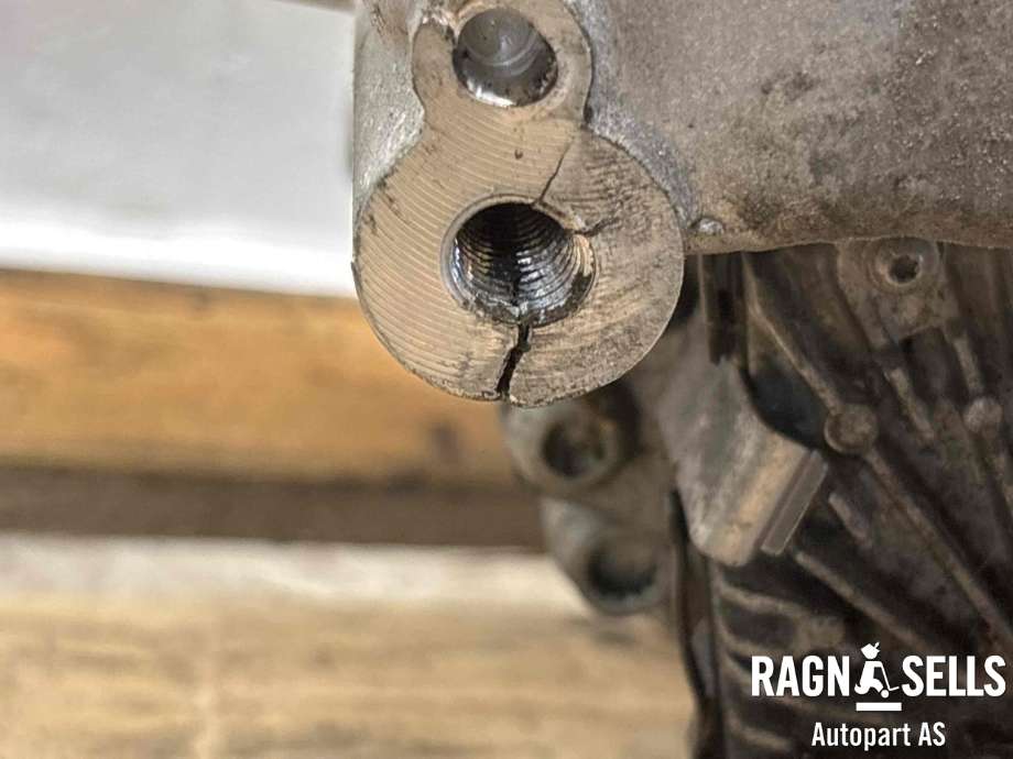 Kardang klokke bak til Porsche Taycan 2019-->> (PAD 300 041 A||0ME 321 241 J)