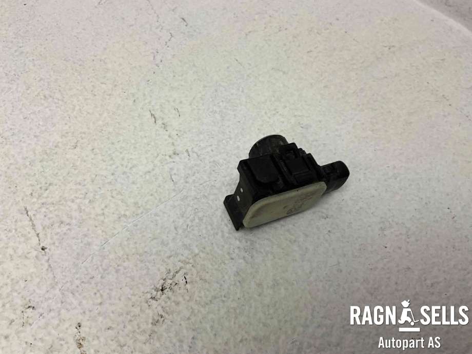 Parkeringssensor foran til Mazda CX-5 2012-2017 (Type I)  (KD49-67-UC1|)