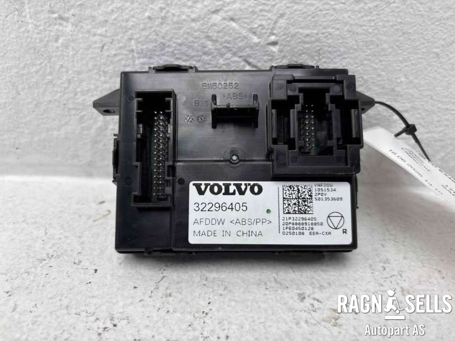 Styreenhet diverse til Volvo EX40 2024-->>  (32296405|)