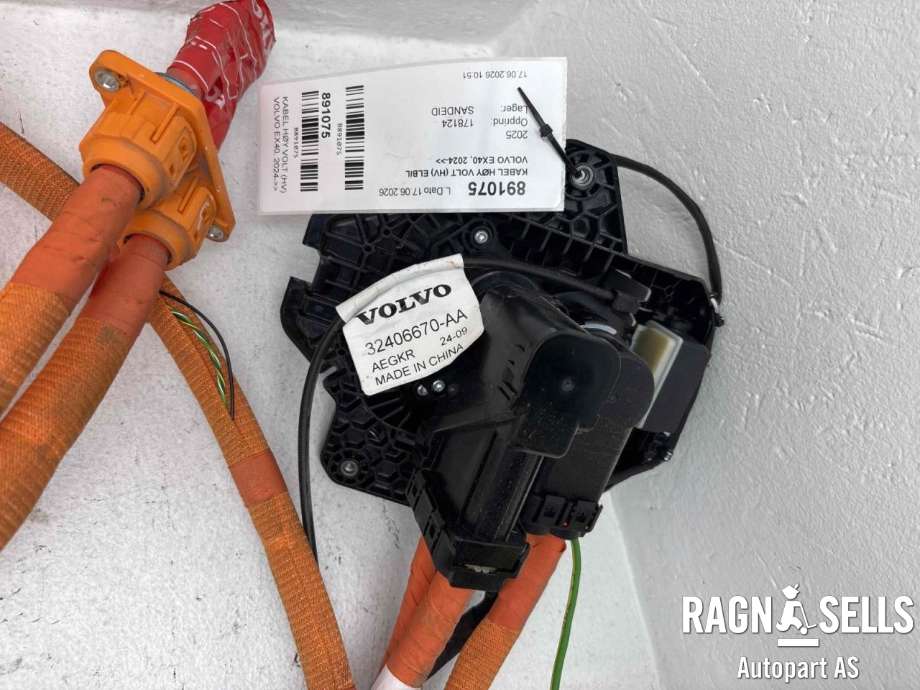 Kabel høy volt (HV) elbil til Volvo EX40 2024-->>  (32383931||32264997|32376409|P32416591|TC5936192|32406670AA)
