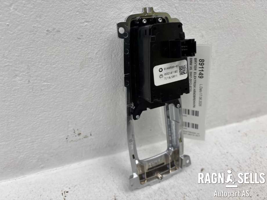 Bryter elektrisk håndbrekk/parkbrems til BMW X5 2007-2013 (E70) (E70) (61 31 9 148 508||9 148 50801|032141102)