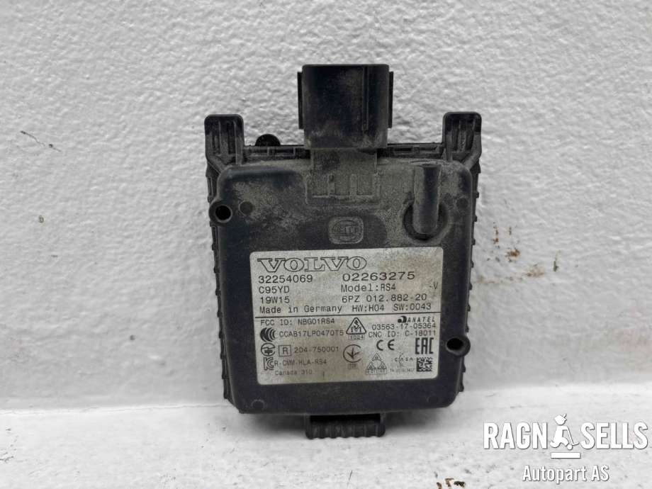 Sensor blindsone til Volvo V60 / V60 CC 2018-->> (Type II)  (32286570||32254069|02263272|C95YD19W15|6PZ01288220)
