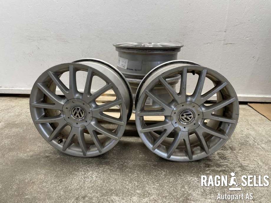 Felgsett aluminium til VW Golf VI 2008-2012 (5X112/ET54/57.1|7JX17|1K0601025AN)